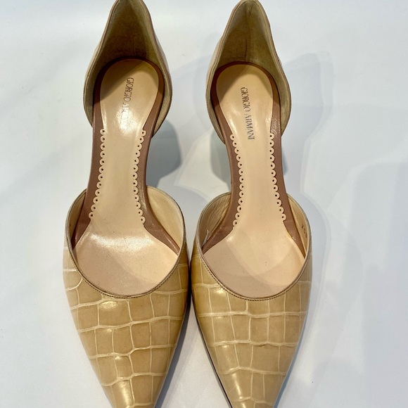 Giorgio Armani Kitten Heels - Picture 2 of 7